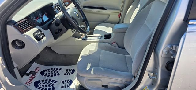 Used 2012 Chevrolet Impala LT FWD image 9