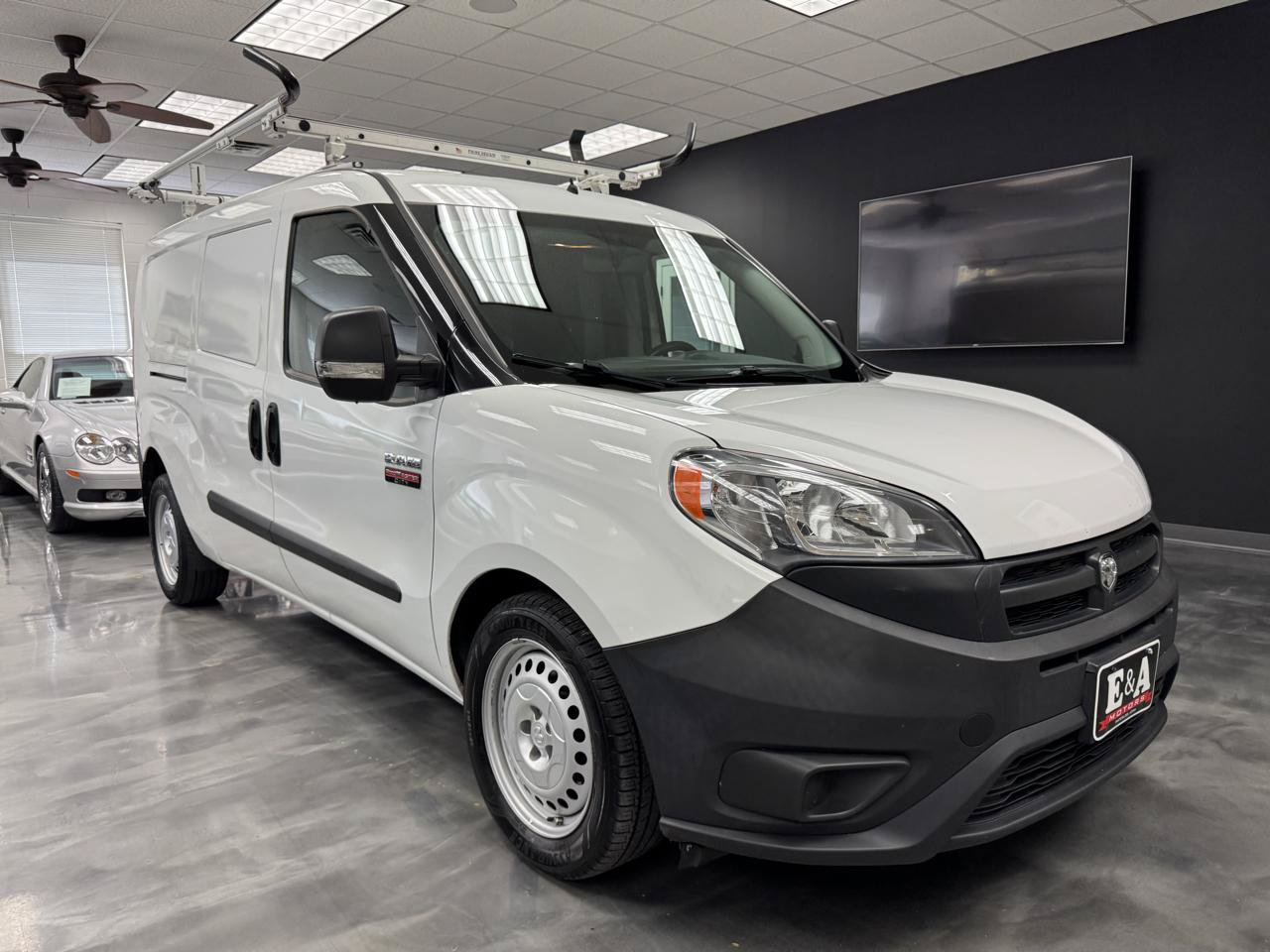 Used 2018 RAM ProMaster City Tradesman FWD image 2