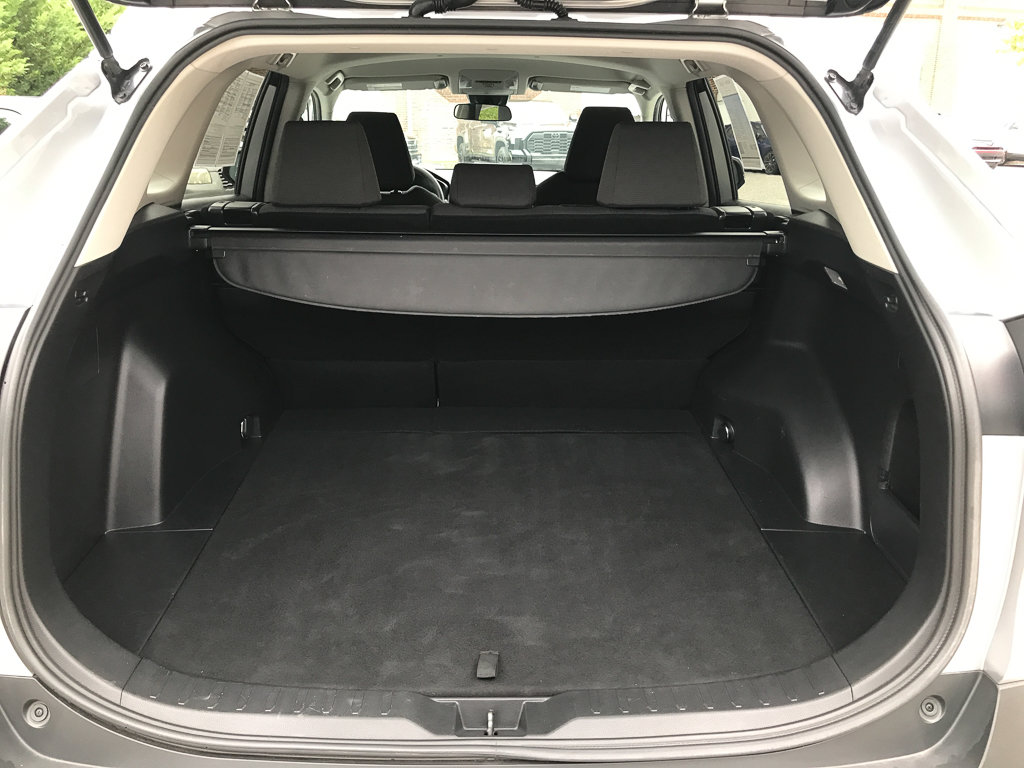 Used 2021 Toyota RAV4 XLE AWD/4WD image 26