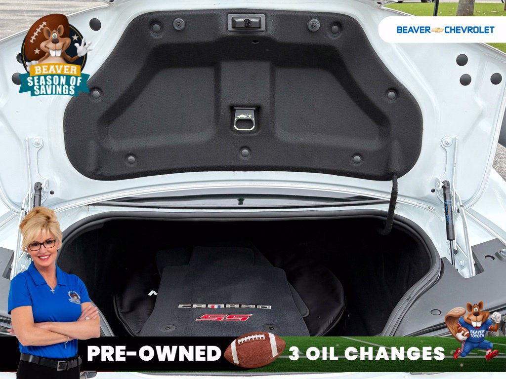 Used 2020 Chevrolet Camaro SS RWD image 11