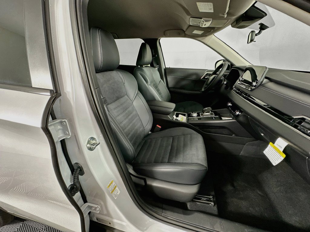 New 2026 Nissan Rogue SL AWD/4WD image 36
