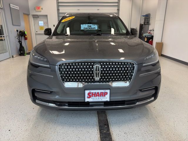 Used 2023 Lincoln Aviator AWD w/ Premium Package image 5