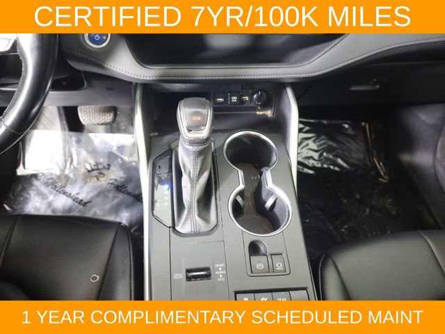 Used 2021 Toyota Highlander XLE AWD/4WD image 26