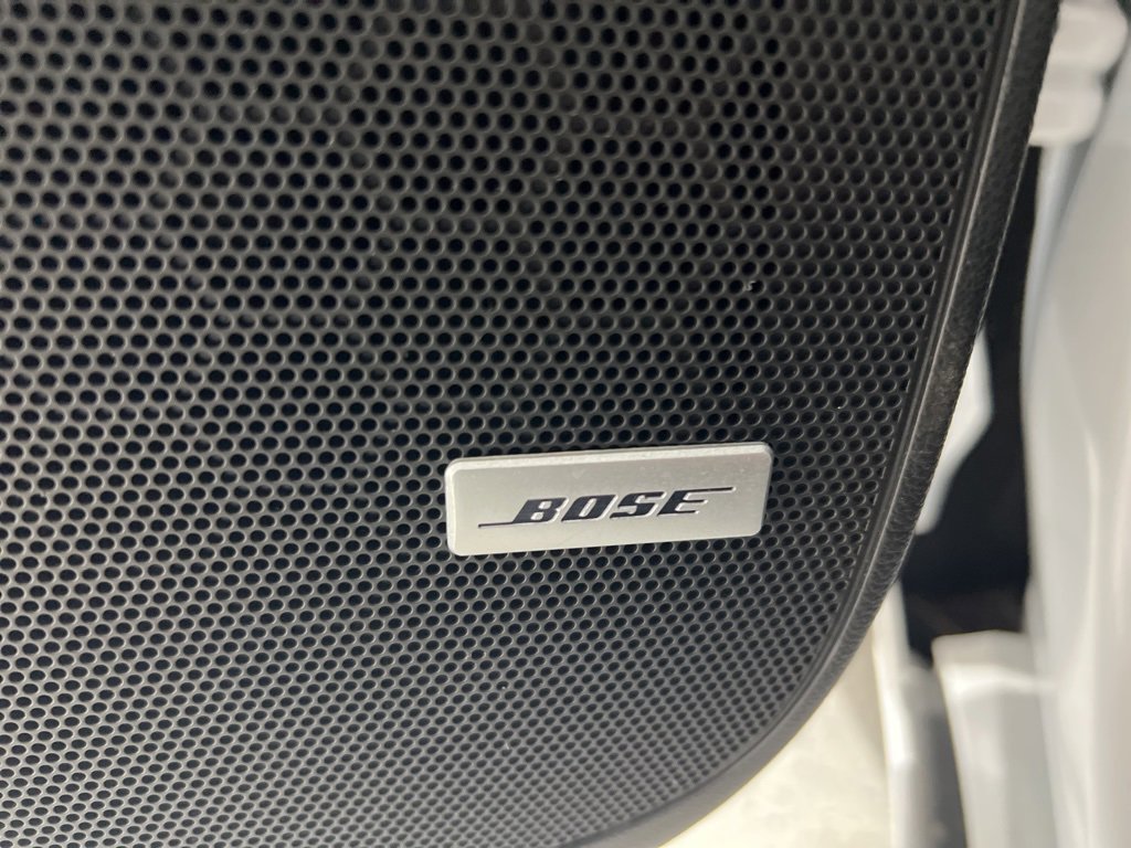 Used 2024 Buick Enclave Avenir w/ Avenir Technology Package image 20