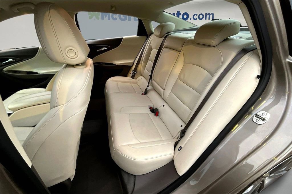 Used 2024 Chevrolet Malibu LT image 23