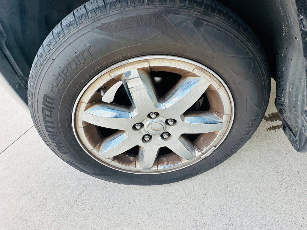 Used 2012 Jeep Liberty Sport RWD image 27