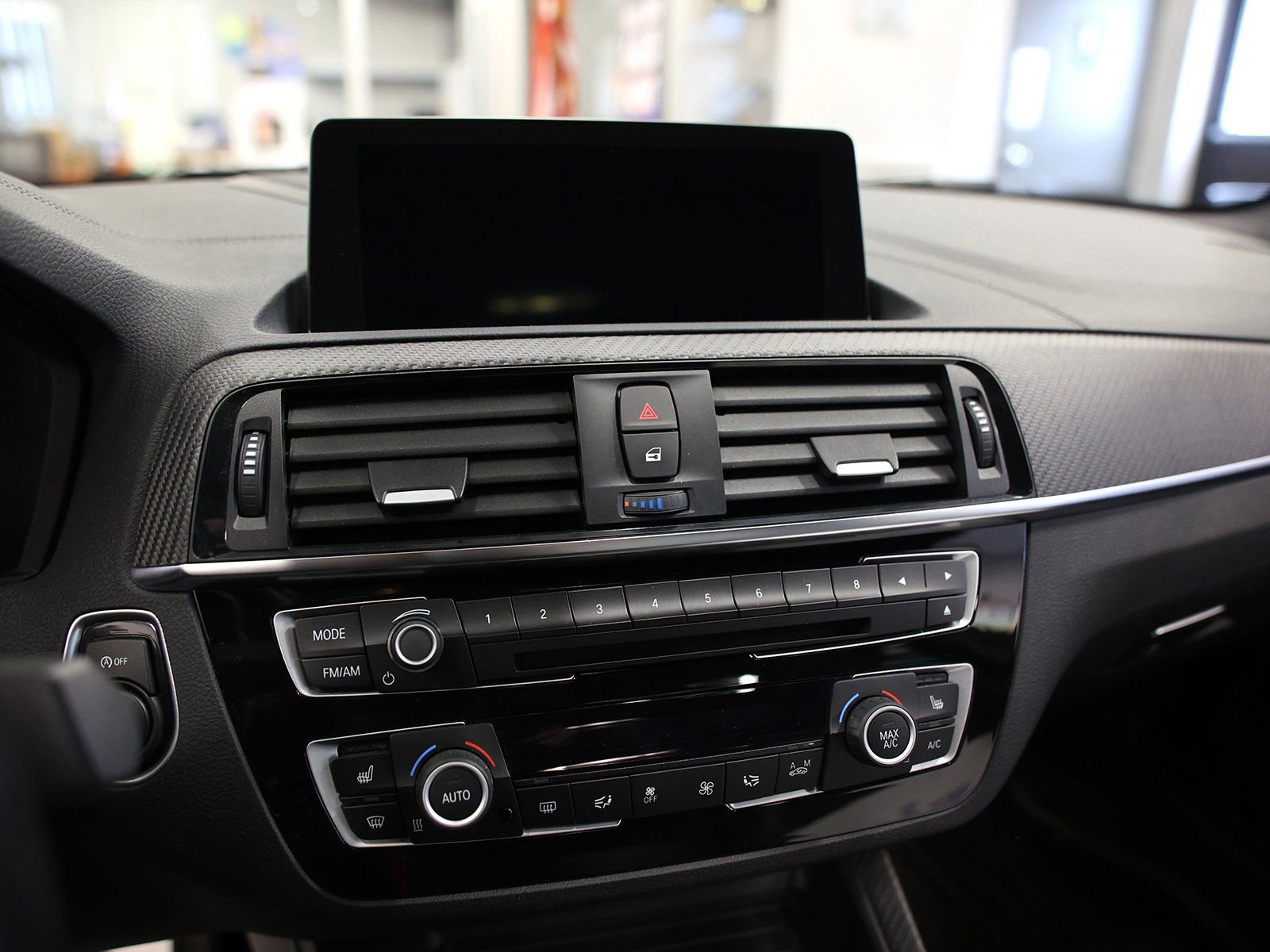 Used 2018 BMW M2 Base image 21