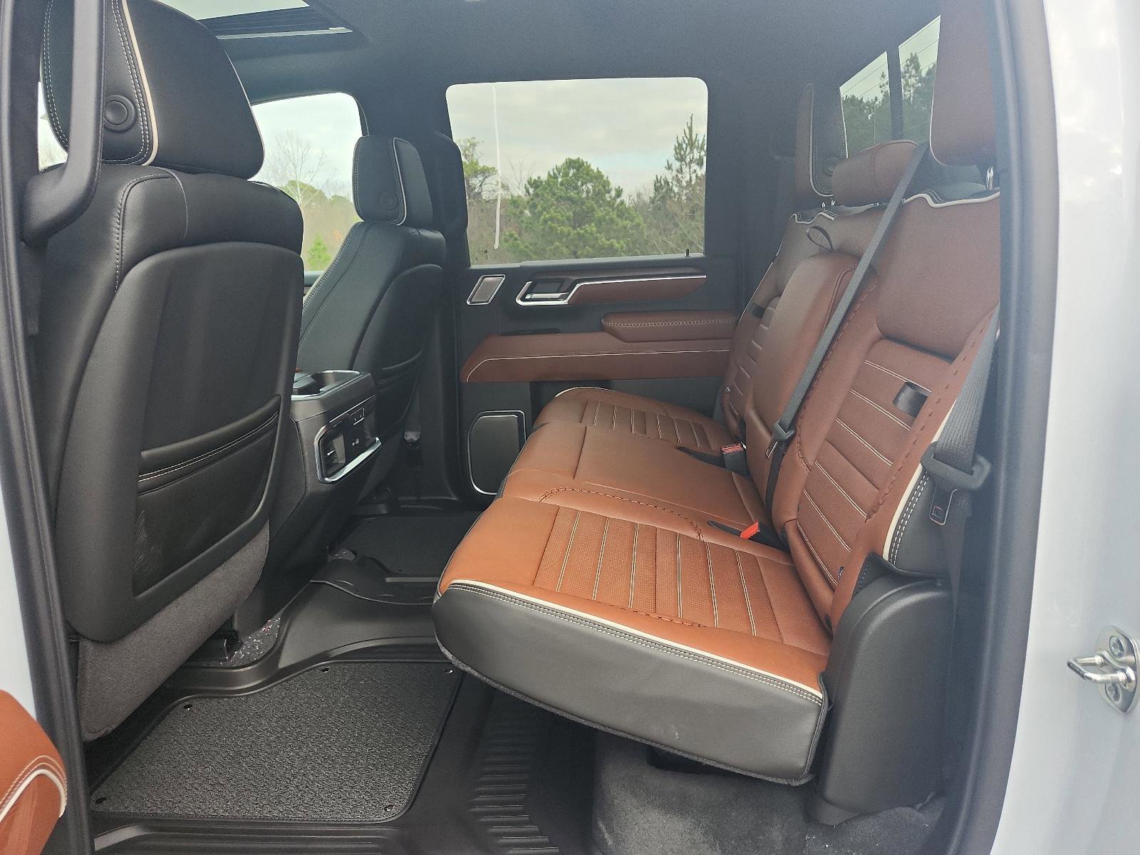 New 2026 GMC Sierra 2500 Denali Ultimate image 15