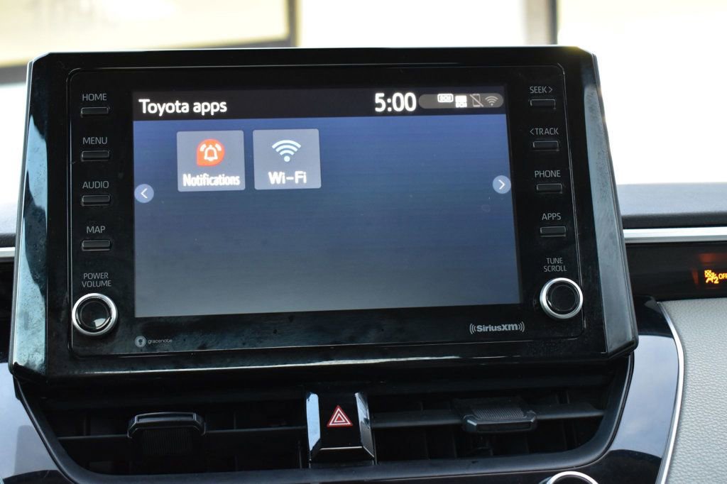 Used 2022 Toyota Corolla LE image 27