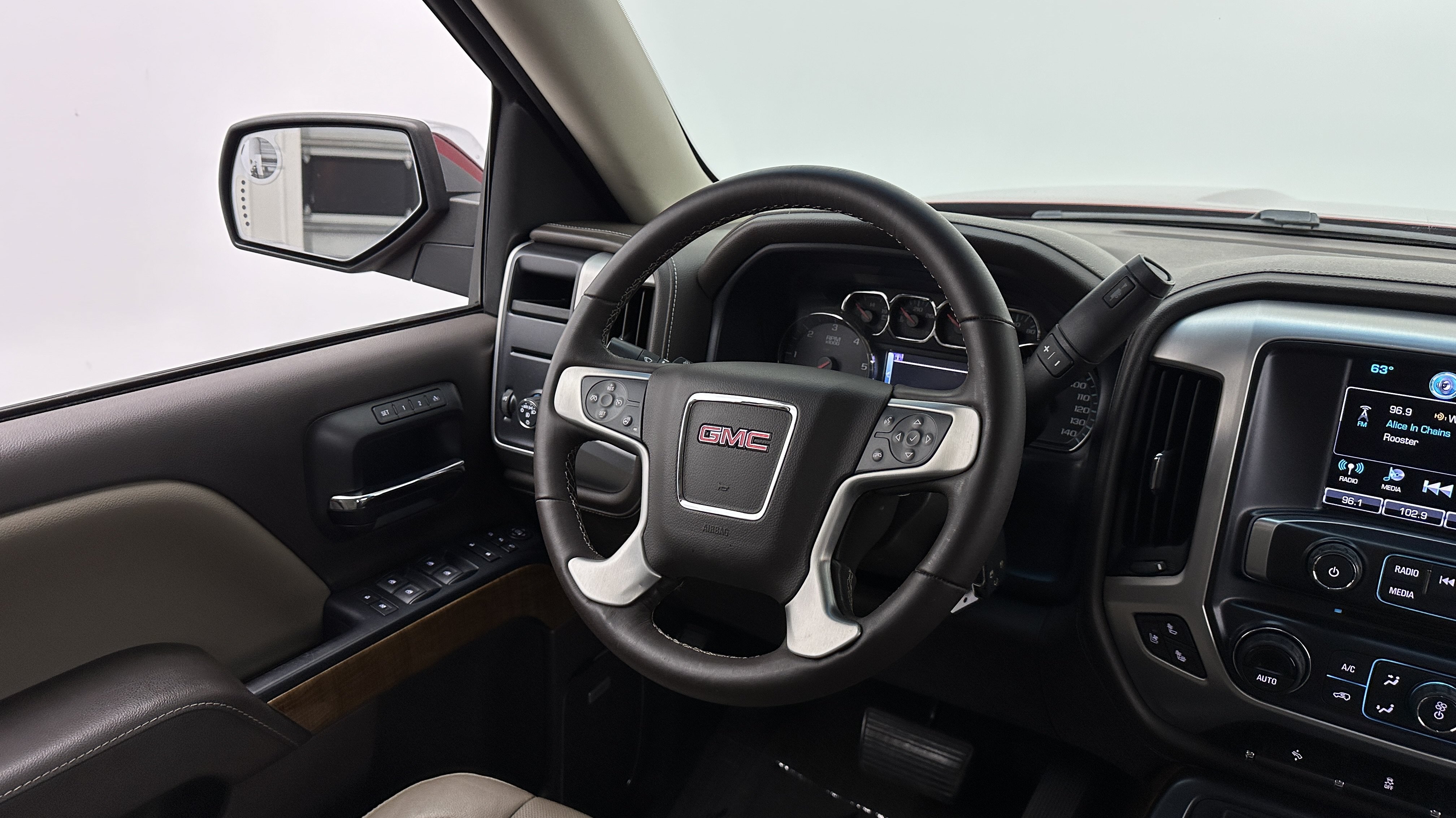 Used 2018 GMC Sierra 1500 SLT w/ SLT Premium Package RWD image 27