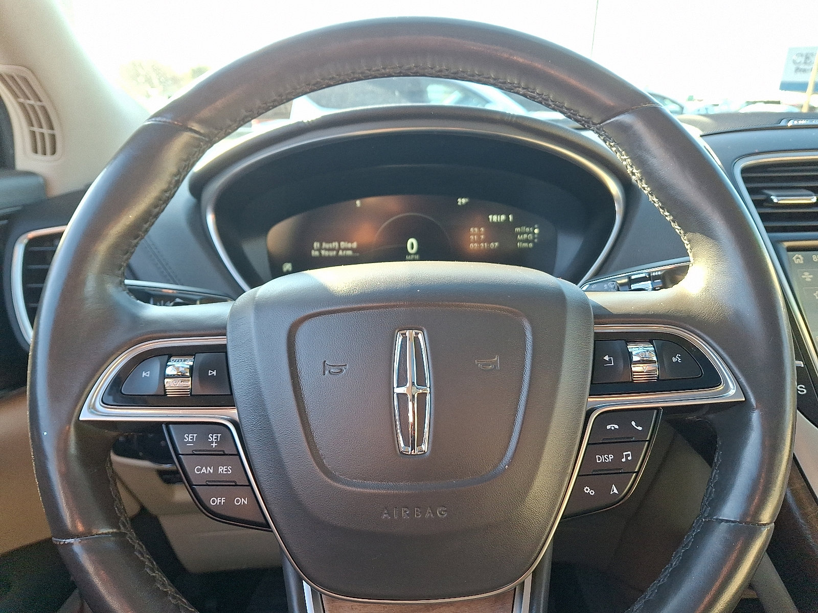 Used 2019 Lincoln Nautilus Select image 20