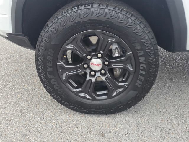 Used 2024 GMC Canyon Elevation image 9