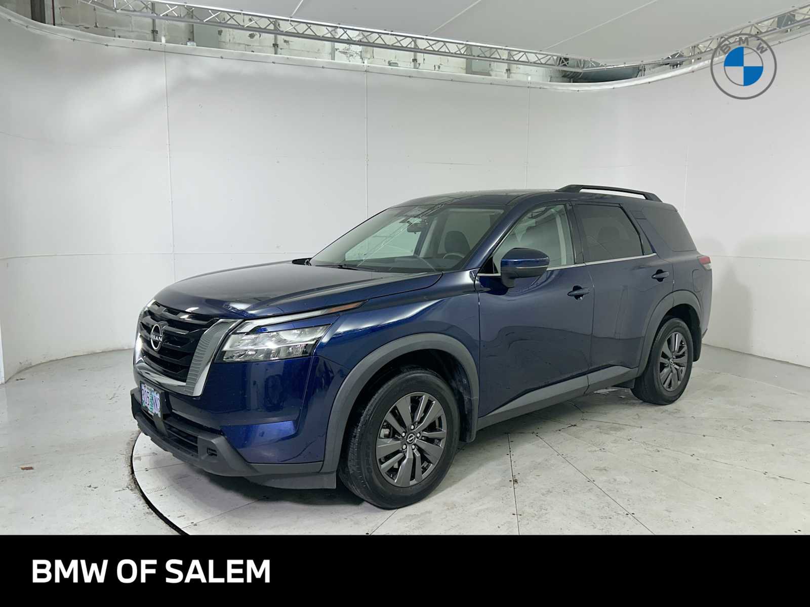 Used 2022 Nissan Pathfinder SV