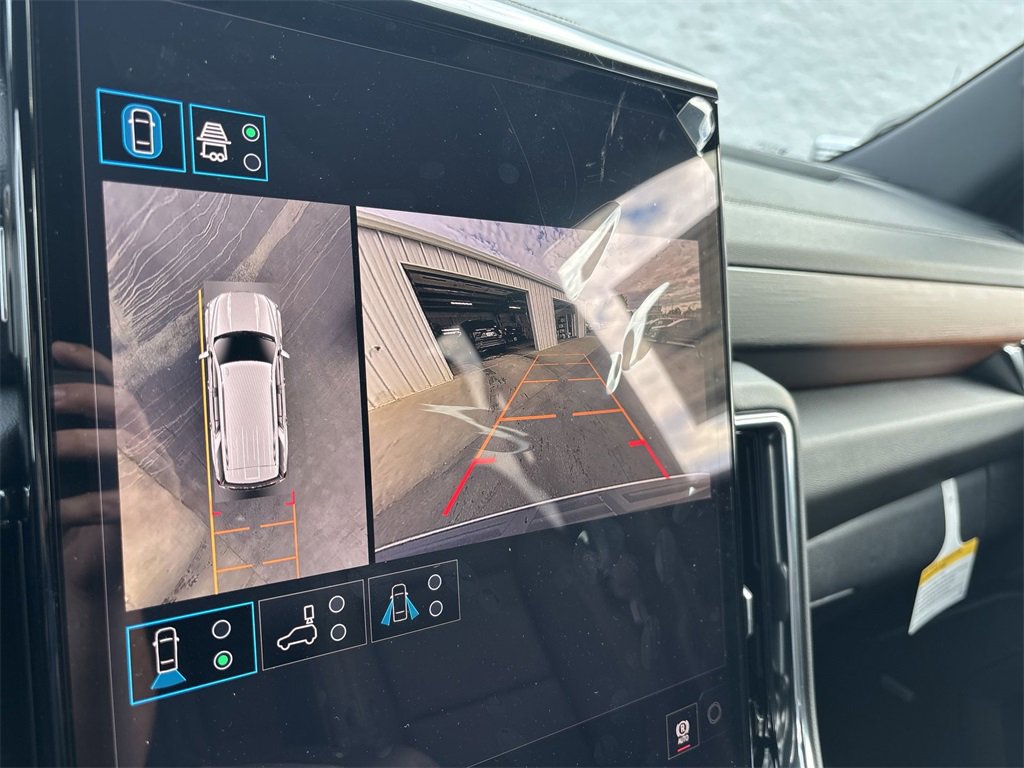 New 2026 GMC Yukon Denali w/ LPO, Floor Liner Package image 23