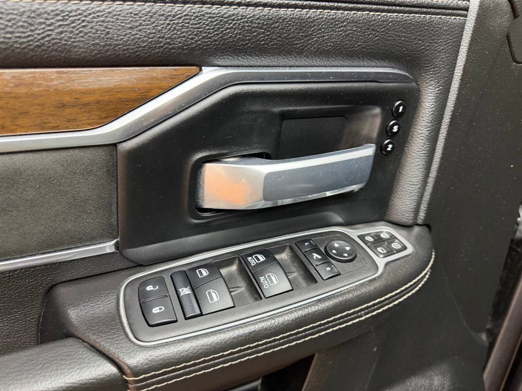 Used 2024 RAM 2500 Laramie w/ Safety Group AWD/4WD image 18