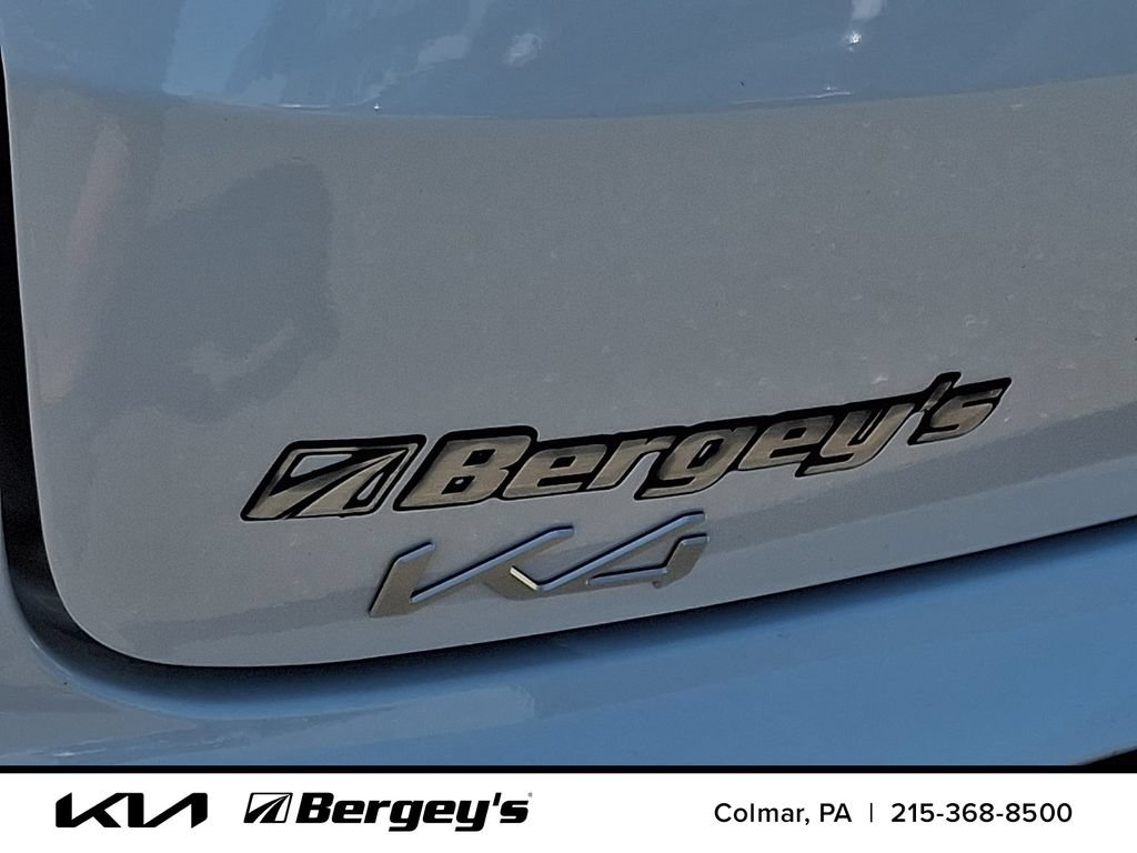 Certified 2025 Kia K4 GT-Line Turbo FWD image 31