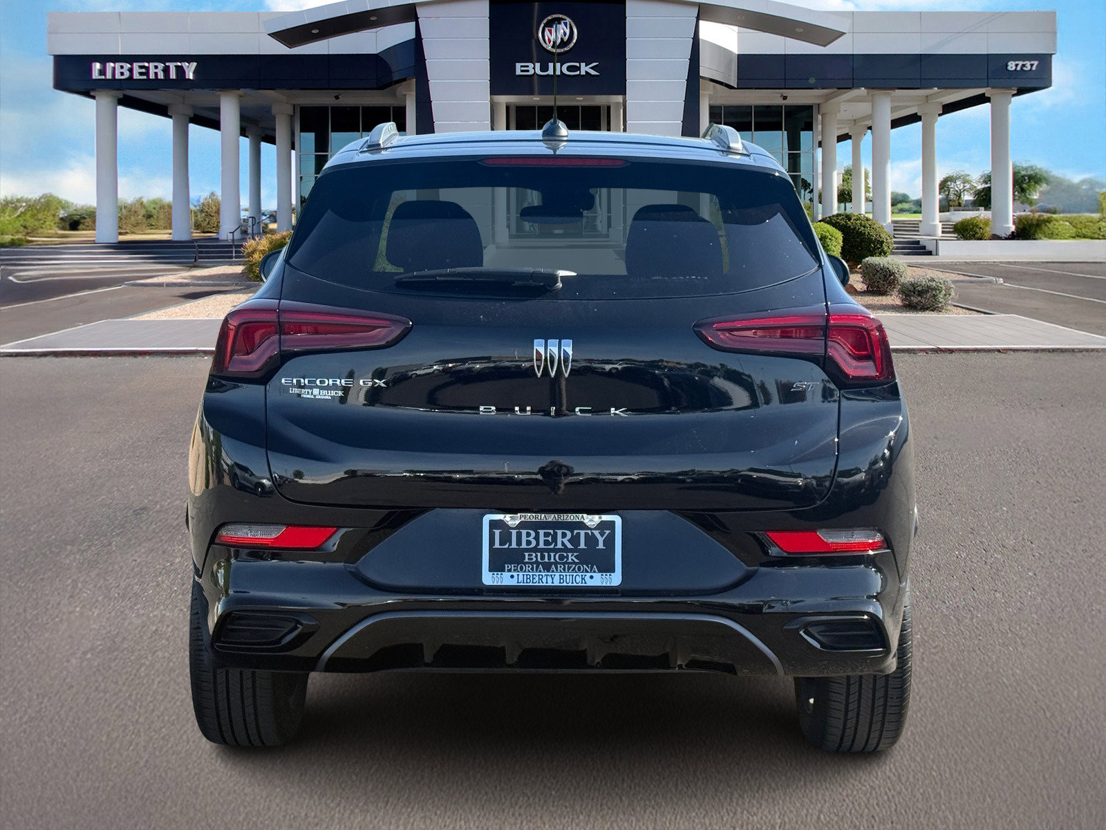 Used 2024 Buick Encore GX Sport Touring w/ Comfort Package image 4