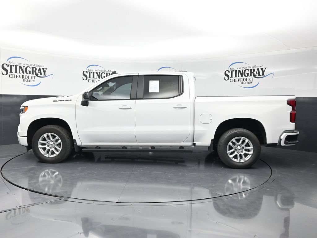 Used 2025 Chevrolet Silverado 1500 RST w/ Convenience Package II RWD image 5