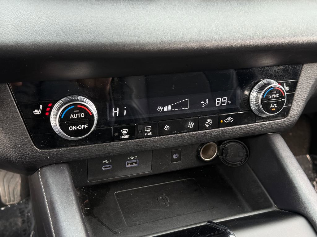 Used 2024 Mitsubishi Outlander SE image 26