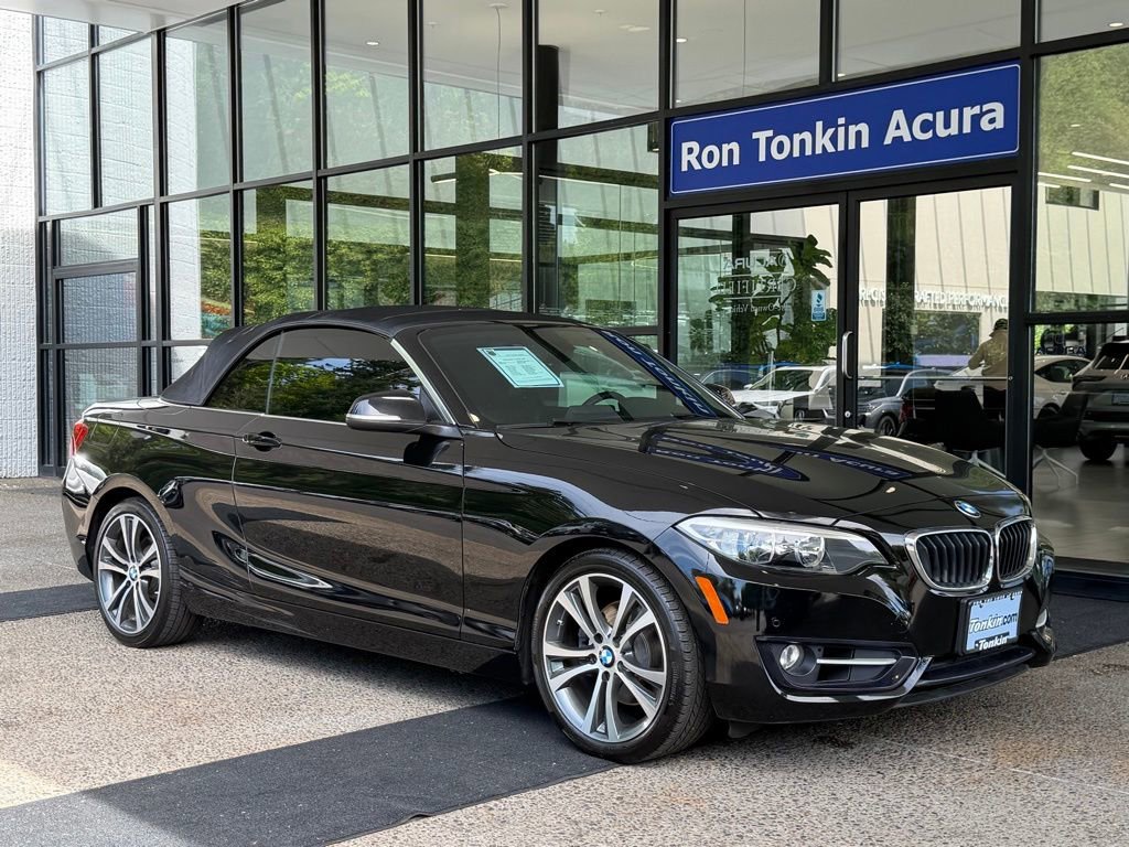 Used 2016 BMW 228i Convertible RWD image 2