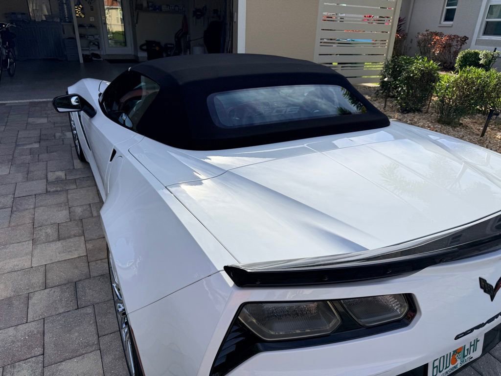 Used 2016 Chevrolet Corvette Z06 w/ 3LZ Preferred Equipment Group image 18