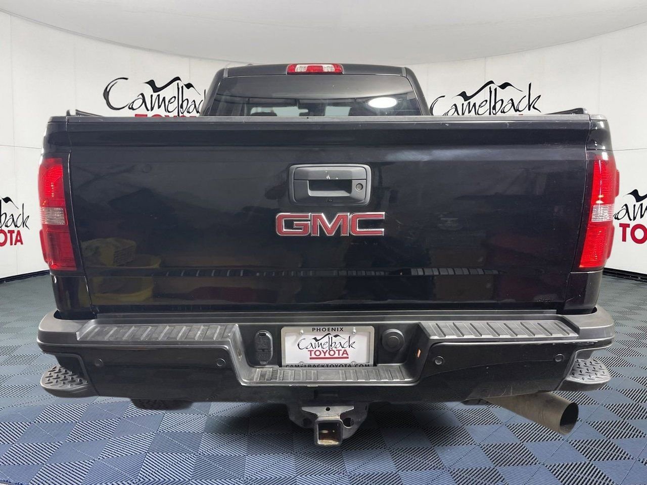 Used 2016 GMC Sierra 2500 Denali w/ Duramax Plus Package image 6