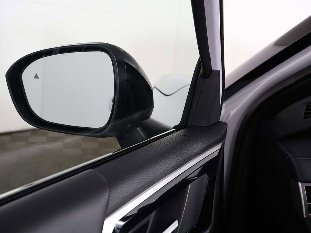 New 2026 Mitsubishi Outlander LE FWD image 35