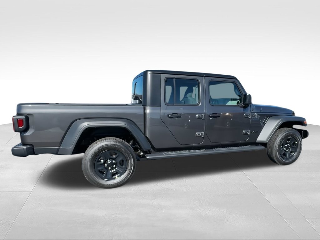 New 2026 Jeep Gladiator Sport AWD/4WD image 2