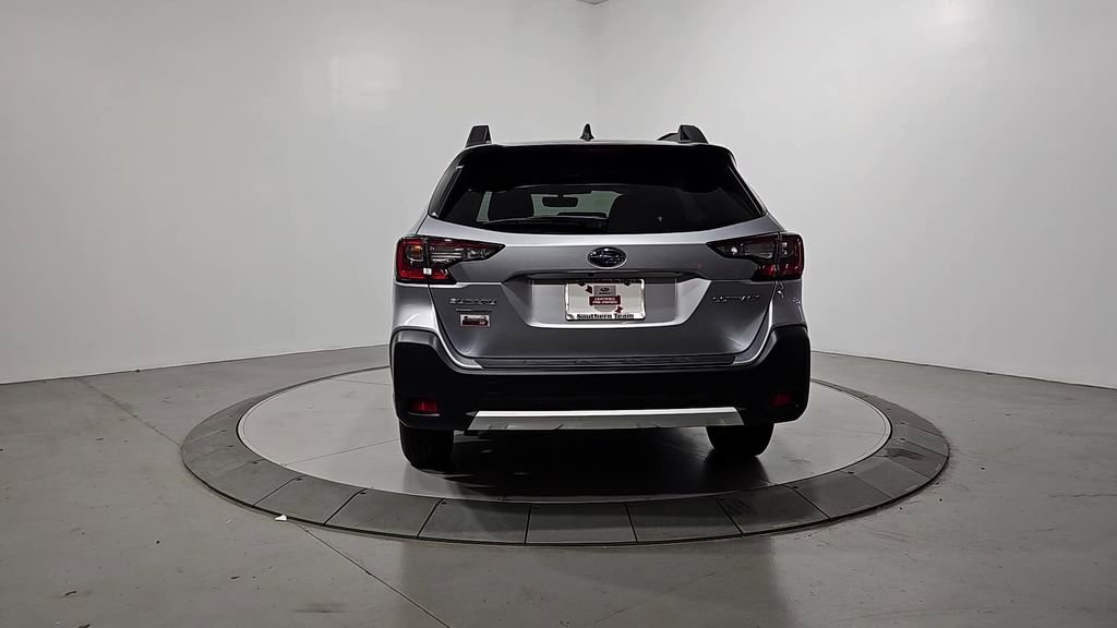 Certified 2025 Subaru Outback Limited image 5