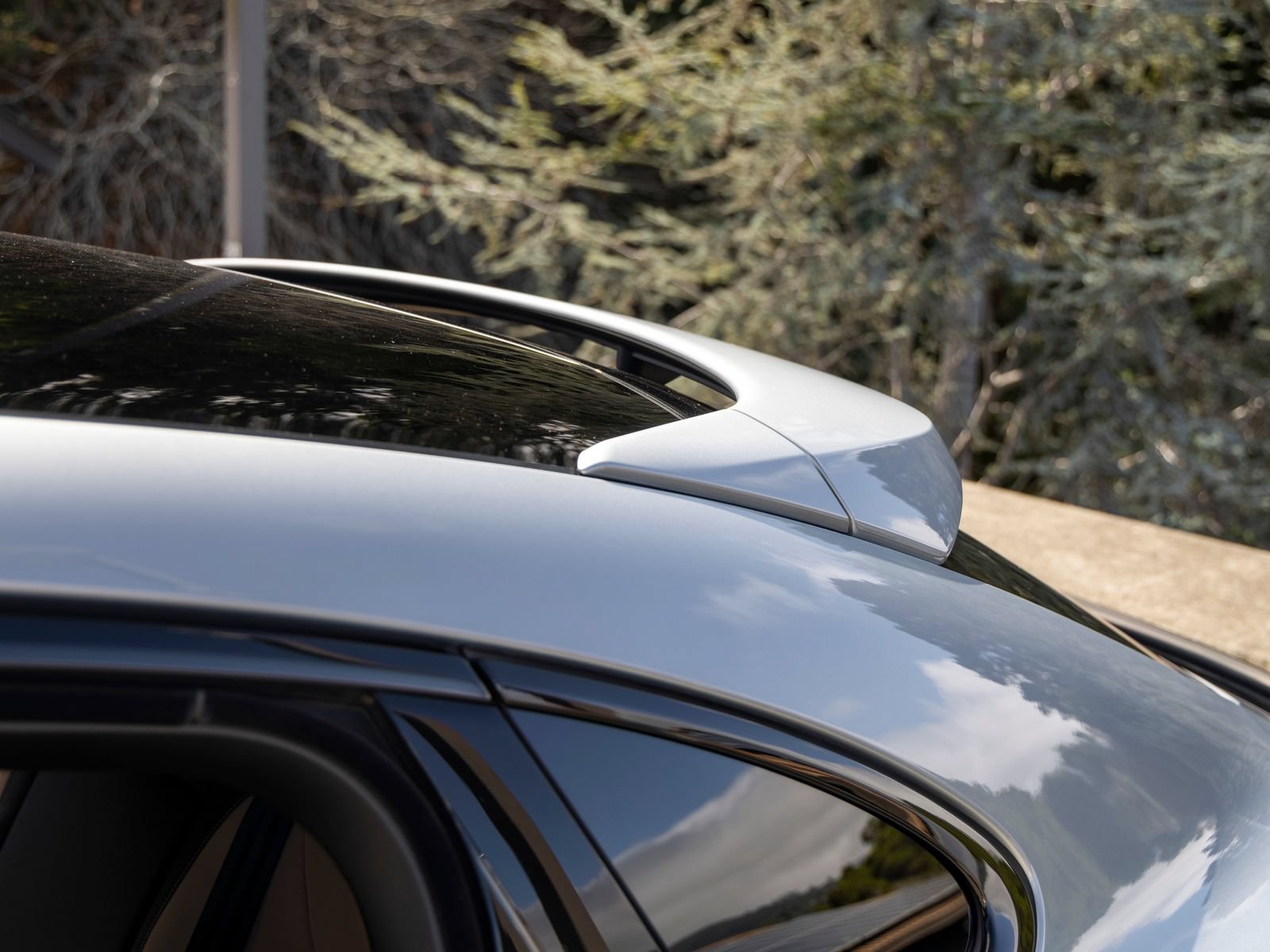 Certified 2025 Porsche Cayenne GTS AWD/4WD image 21