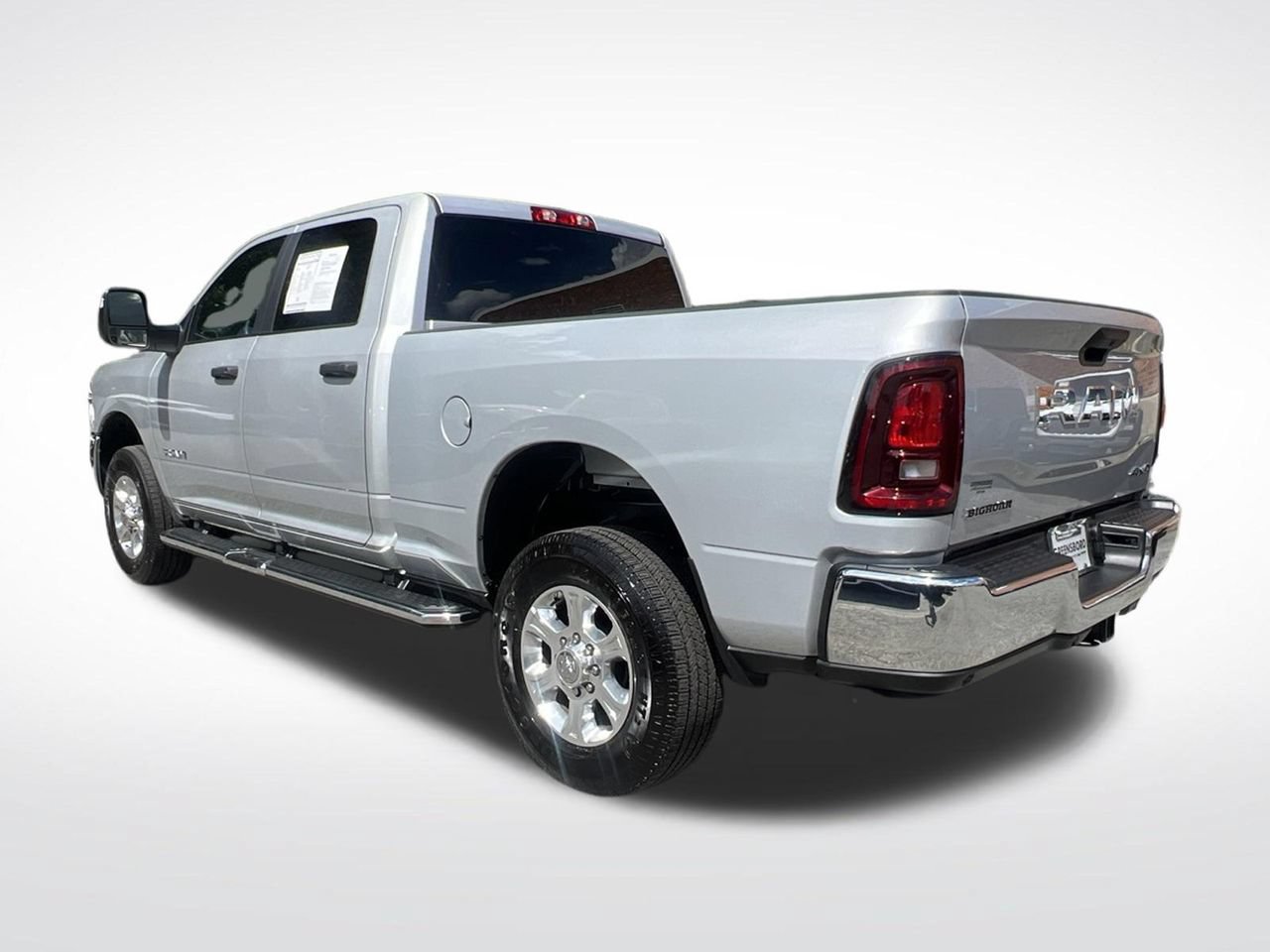 Used 2026 RAM 2500 Big Horn AWD/4WD image 3