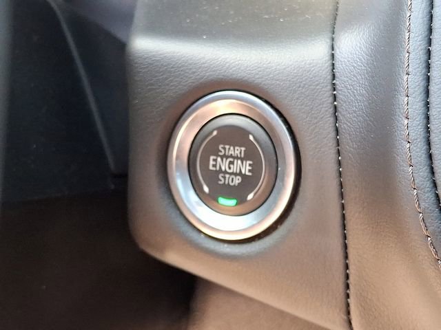 Used 2024 Chevrolet Tahoe High Country AWD/4WD image 21