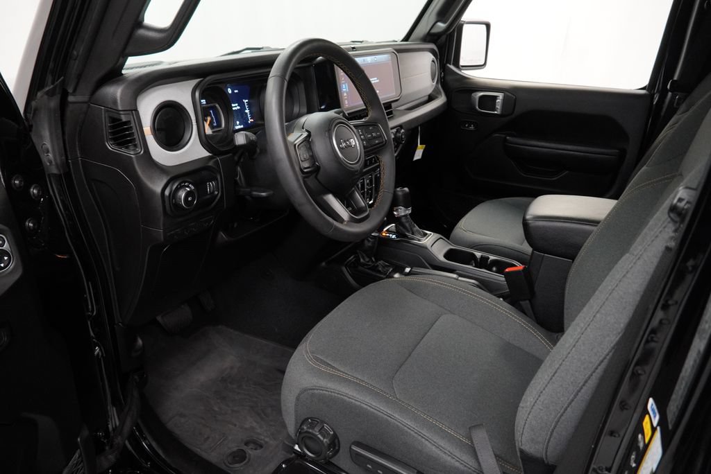 Certified 2024 Jeep Wrangler Unlimited Sport AWD/4WD image 6