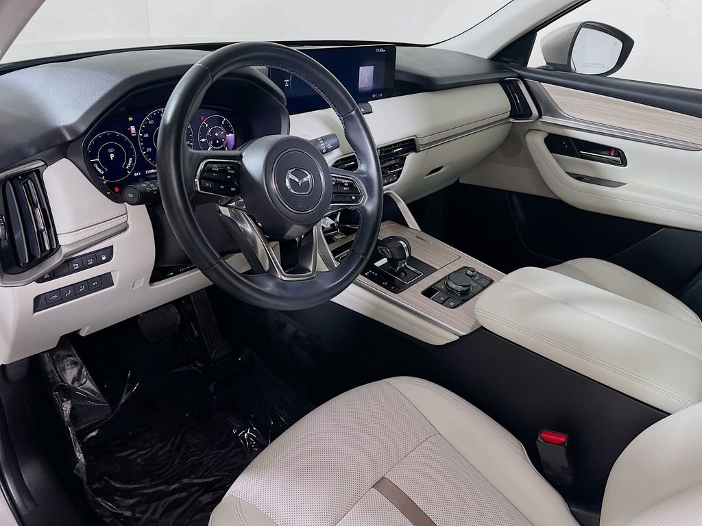Used 2024 MAZDA CX-90 Plug-In Hybrid w/ Premium Plus AWD/4WD image 9