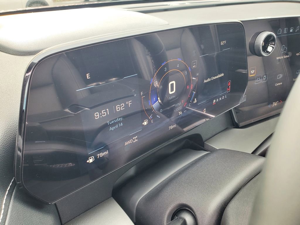 New 2026 Chevrolet Traverse LT w/ Sun and Wheel Package AWD/4WD image 16