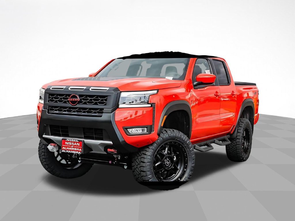 New 2025 Nissan Frontier PRO-4X w/ Black Accent Package