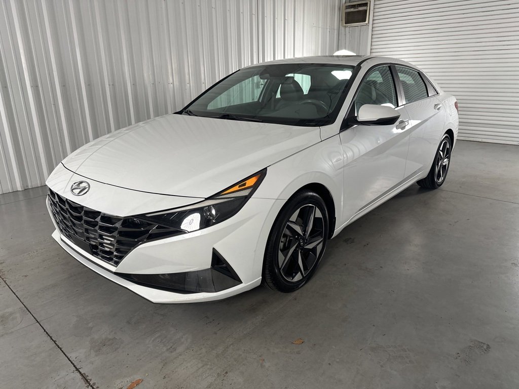 Used 2021 Hyundai Elantra SEL w/ Convenience + Premium Package