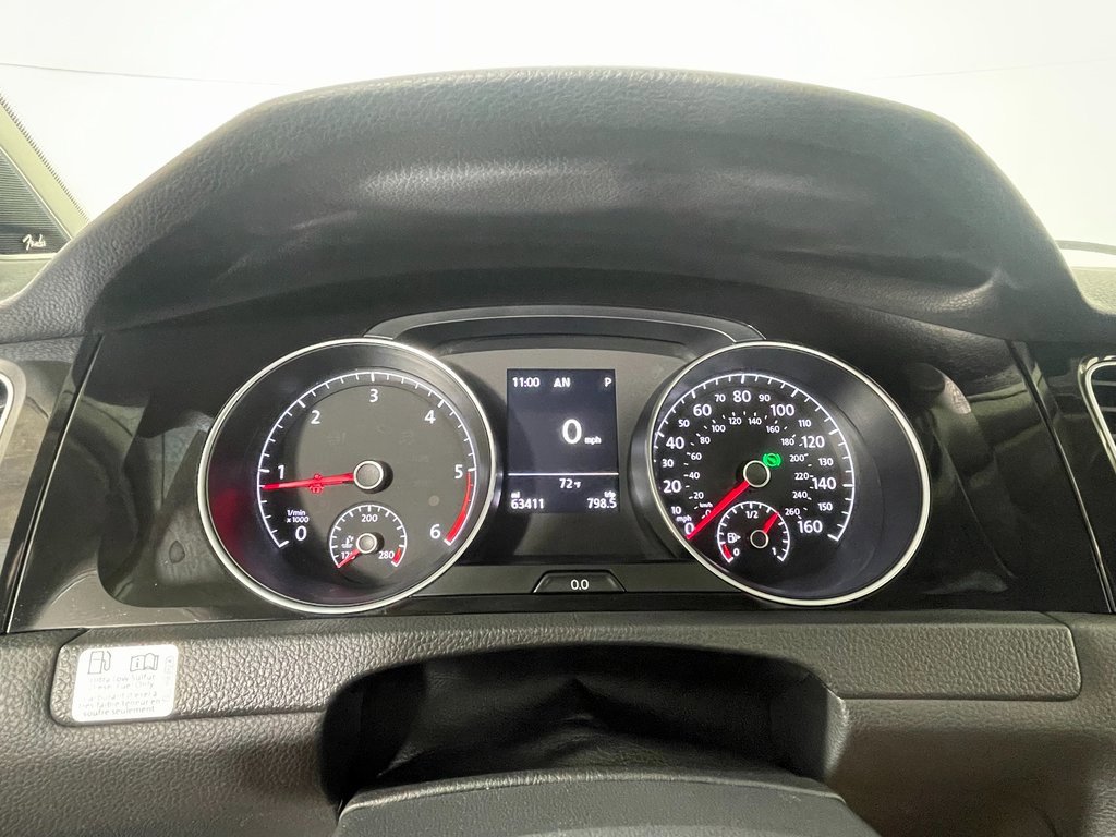 Used 2015 Volkswagen Golf TDI SEL image 17