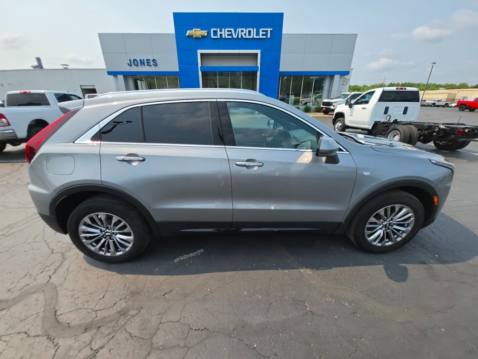 Used 2024 Cadillac XT4 Premium Luxury AWD/4WD image 6