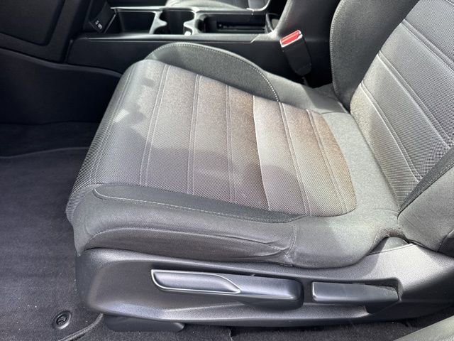 Used 2022 Honda CR-V LX image 9