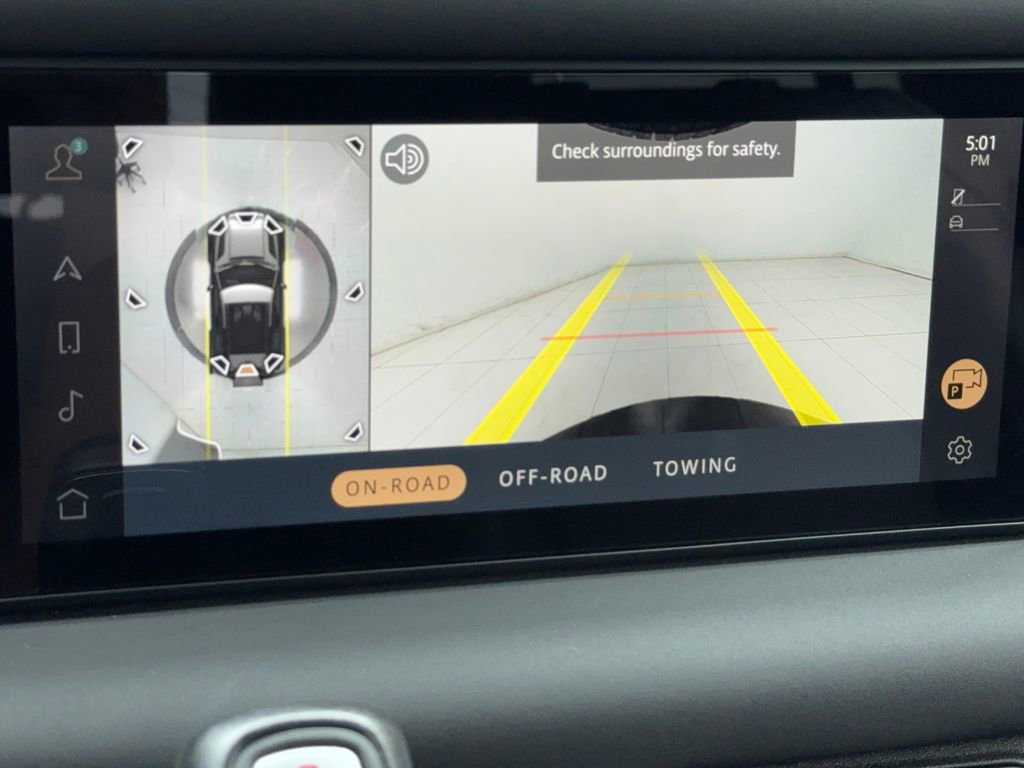 Used 2024 Land Rover Defender 90 S image 26