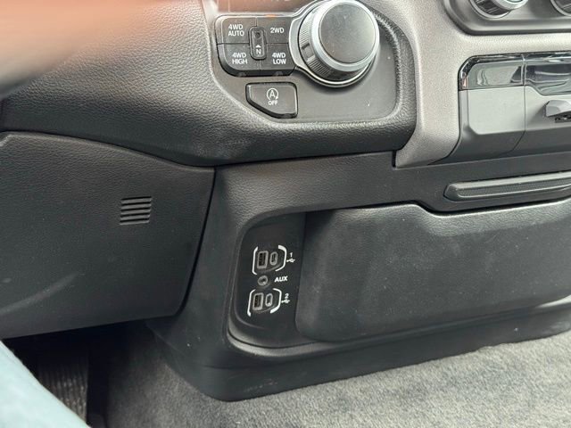 Used 2021 RAM 1500 Big Horn image 15