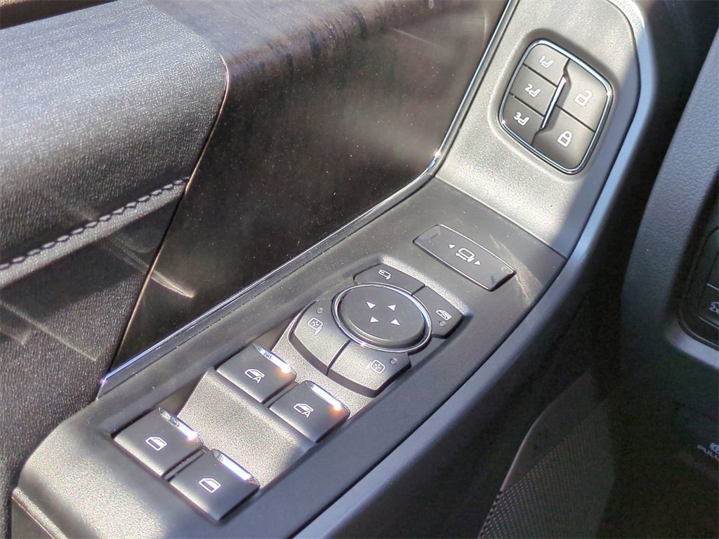 New 2026 Ford F250 Lariat image 25