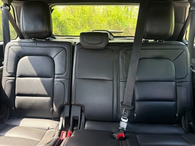 Used 2018 Lincoln Navigator L Reserve w/ Technology Package AWD/4WD image 13