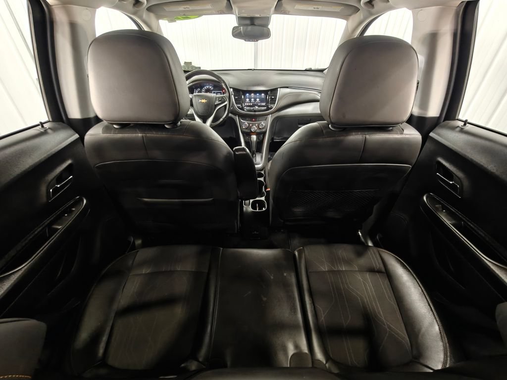 Used 2022 Chevrolet Trax LT w/ Driver Confidence Package AWD/4WD image 27