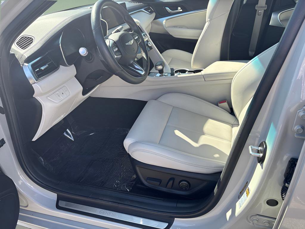 Used 2025 Genesis G70 2.5T AWD/4WD image 8