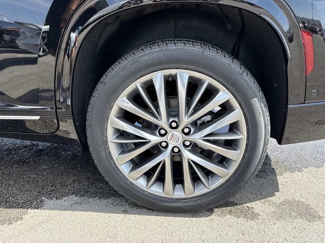 New 2026 Buick Enclave Avenir w/ Super Cruise Package FWD image 31