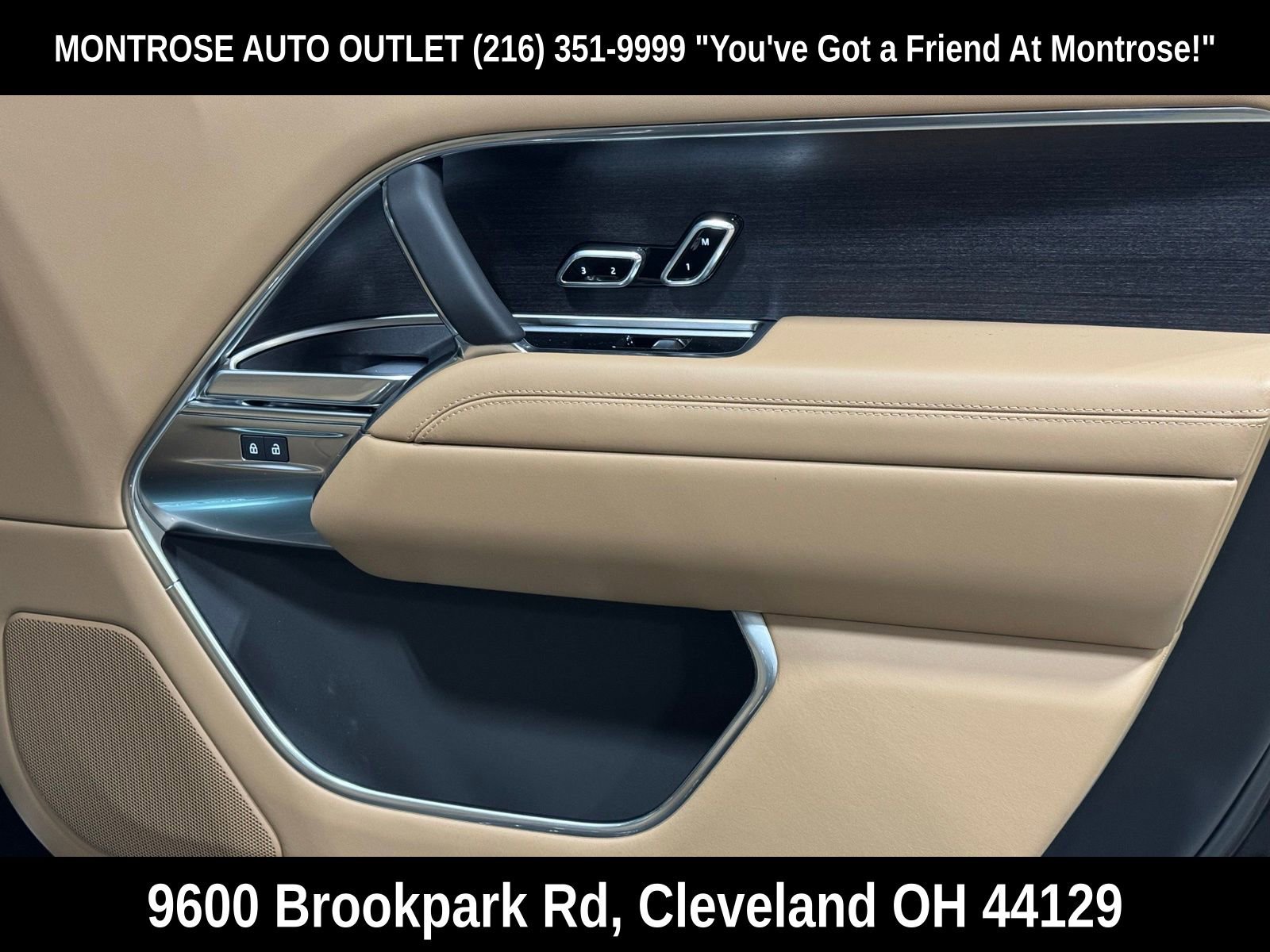 New 2026 Land Rover Range Rover Long Wheelbase SE image 47