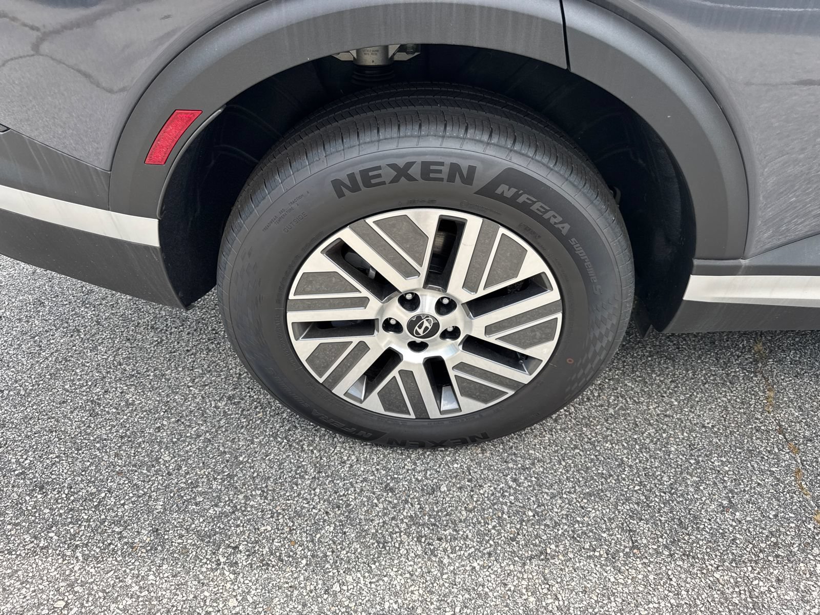 New 2026 Hyundai Palisade FWD Hybrid image 18