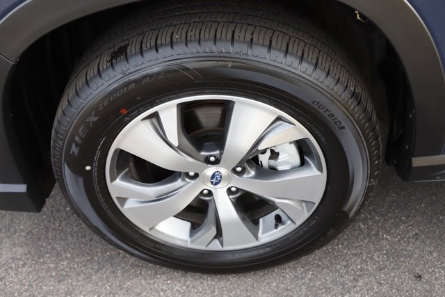 Certified 2025 Subaru Ascent Premium w/ Premium Package image 12